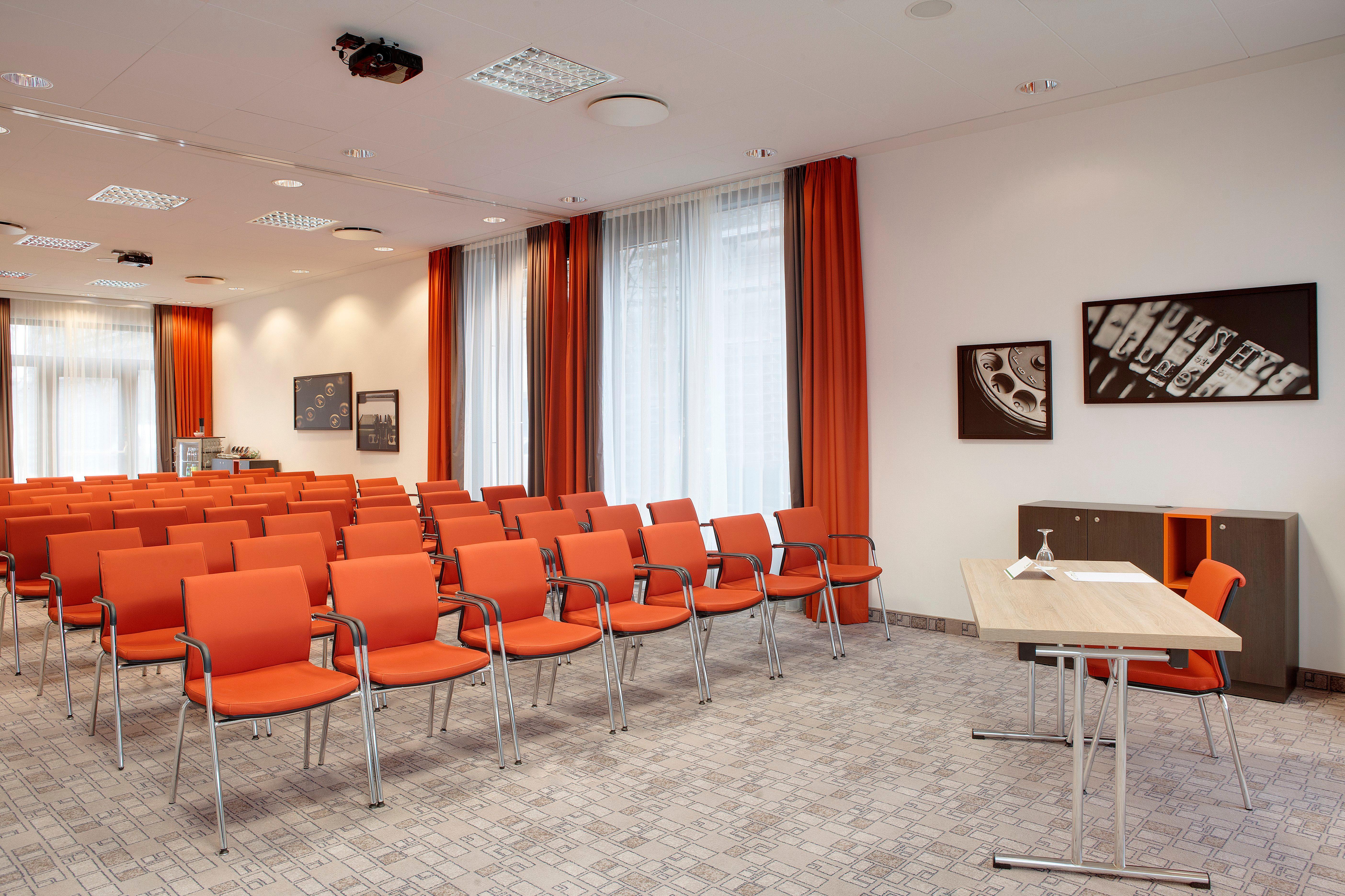 Holiday Inn Berlin City East Side By Ihg Exterior foto