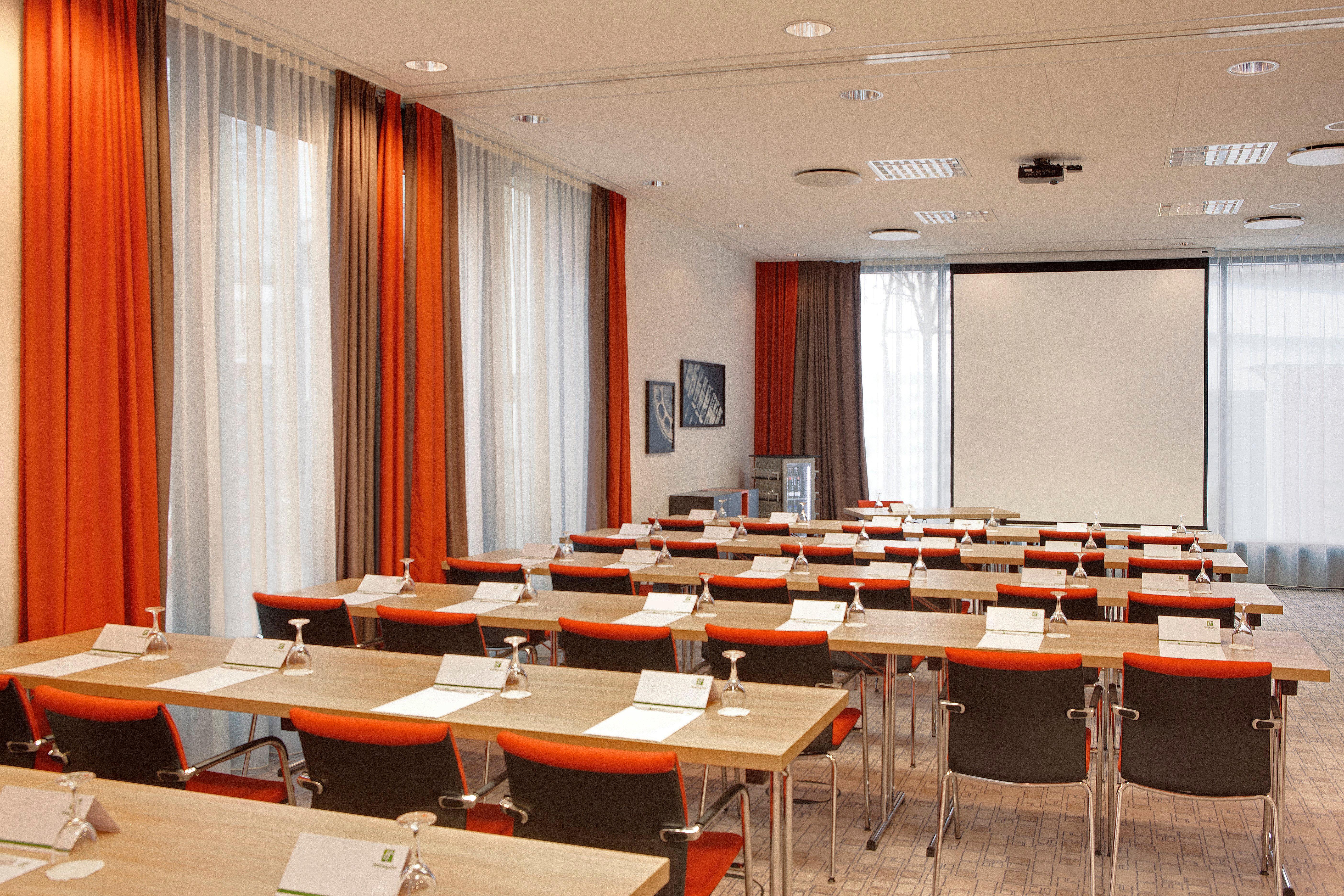Holiday Inn Berlin City East Side By Ihg Exterior foto