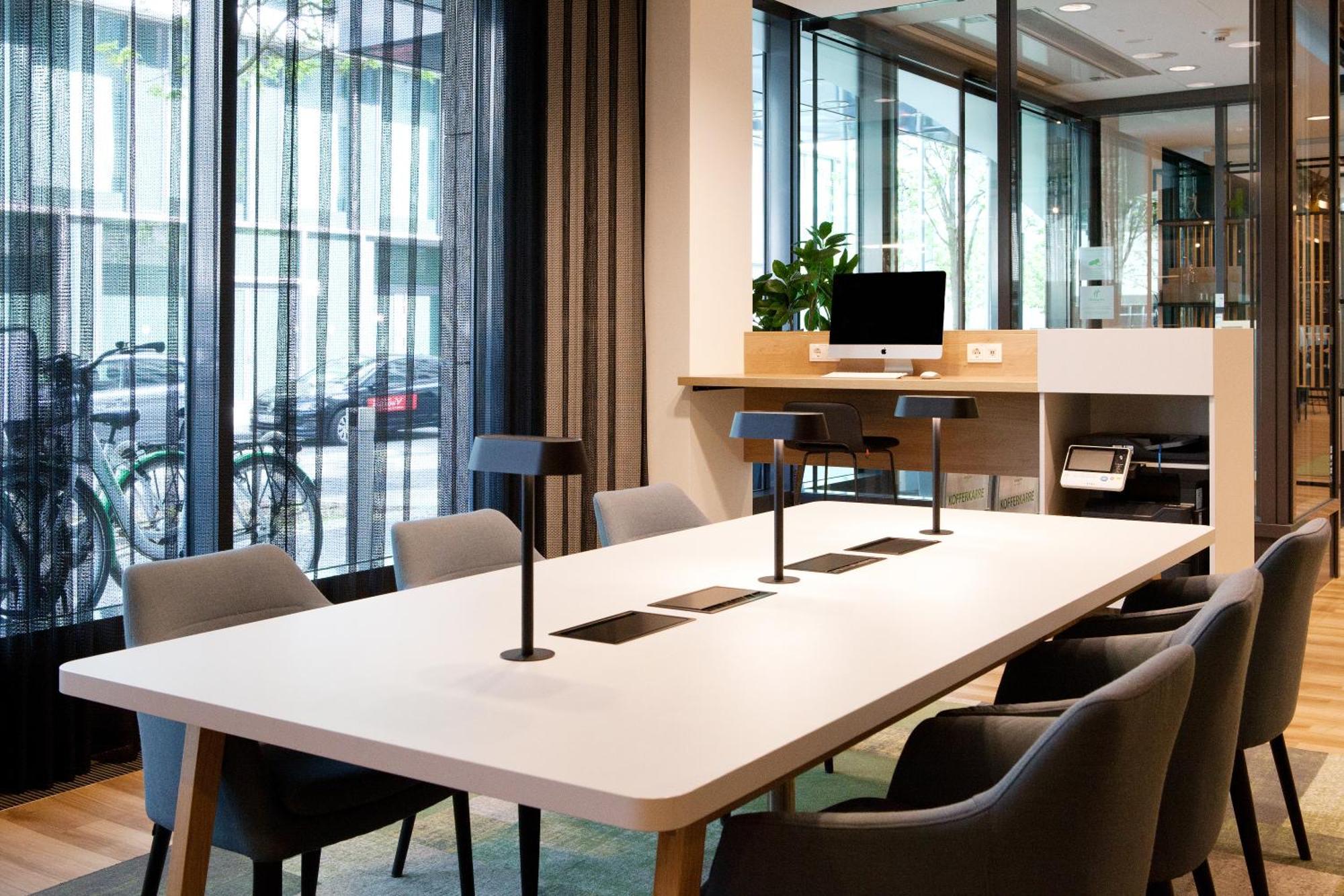 Holiday Inn Berlin City East Side By Ihg Exterior foto