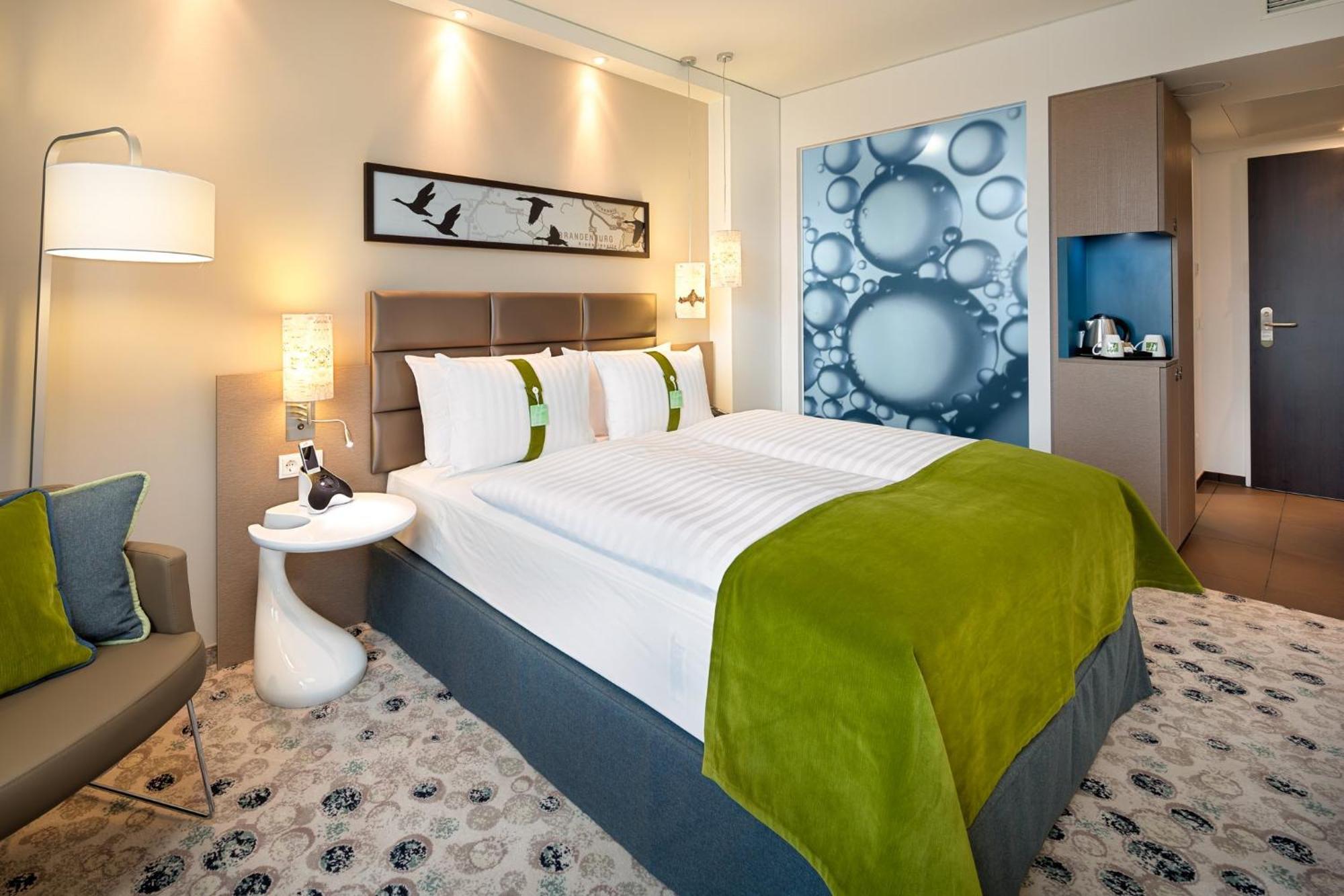 Holiday Inn Berlin City East Side By Ihg Exterior foto